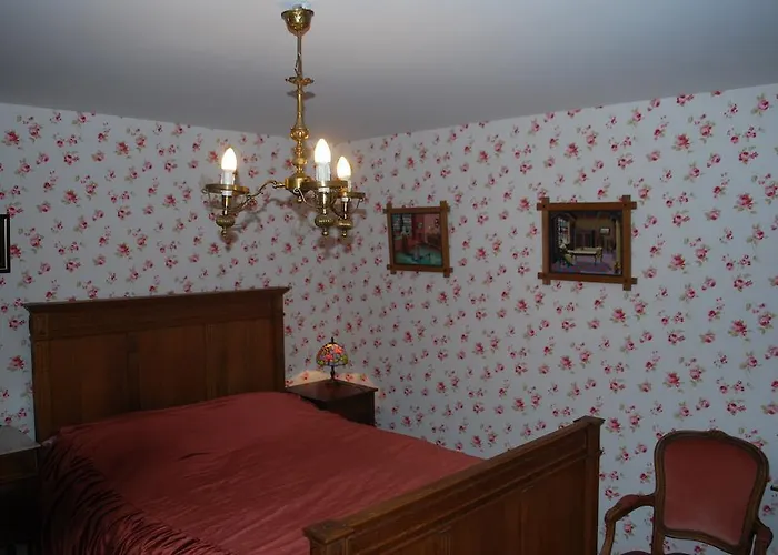 Les Genets 3* Hatrival